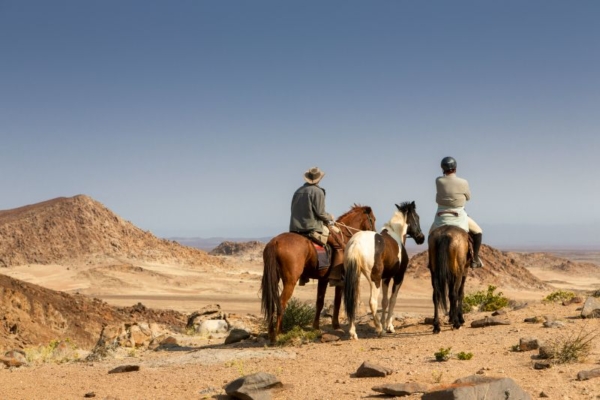 Nambia Horse Safaris - Damaraland (10)