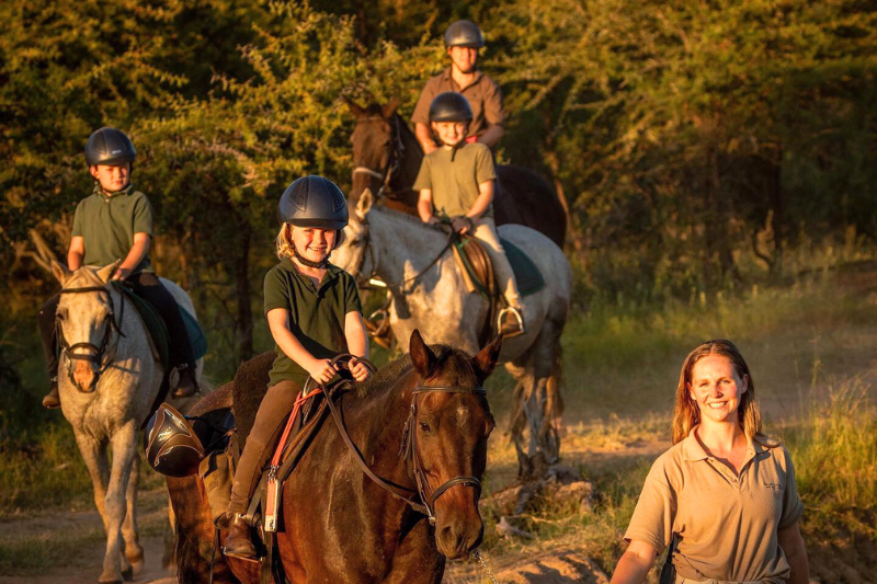 Family horse safaris in South Affrica