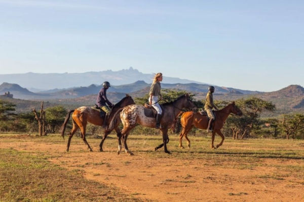 Horse riding at Rocky Hollow in Kenya
